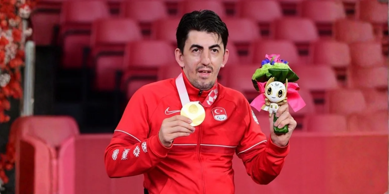 Abdullah Öztürk İtalya’da altın madalya kazandı